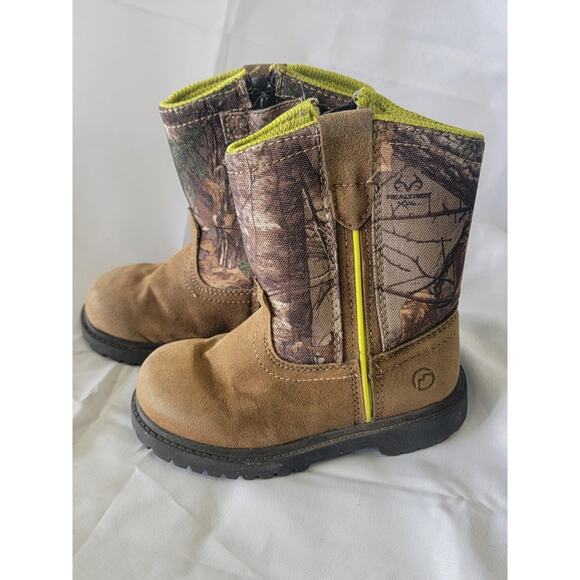 Magellan Outdoors Camo Hunting Boots Toddler Size 8D Waterproof All Terrain - Picture 3 of 6